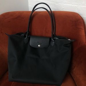Medium LongChamp Le Pliage Tote